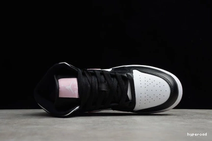 Hyperoad AIR ARCTIC JORDAN 1 PINK-BLACK LIGHT WHITE MID 0915